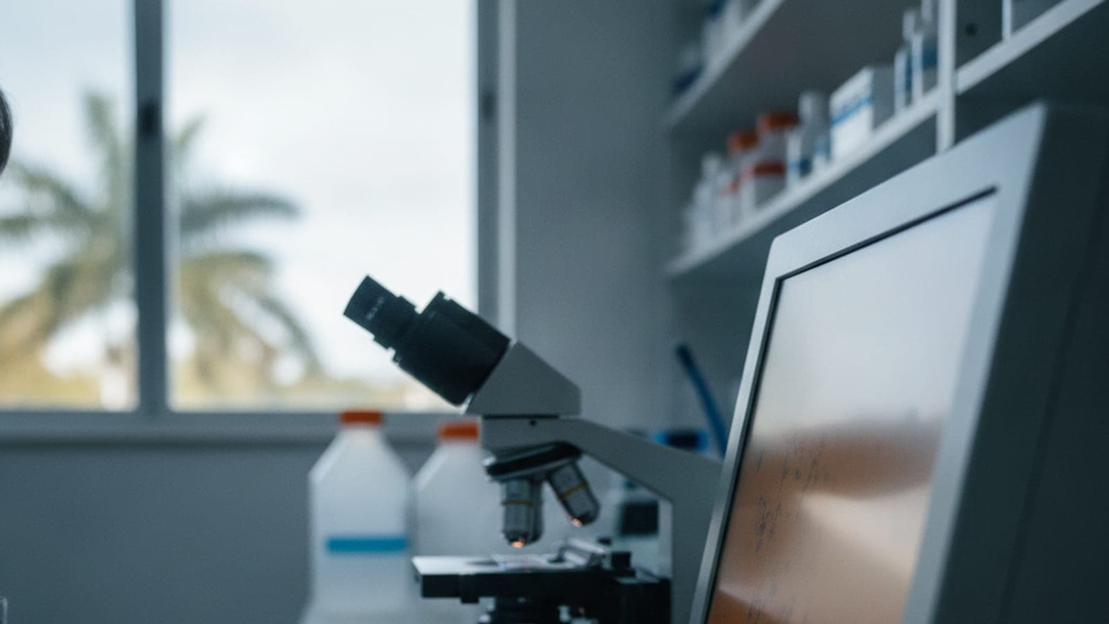 Imagem ilustrativa da reportagem: FDA aprova tripla terapia de primeira linha para adenocarcinoma gastroesofágico HER2+ avançado ou metastático